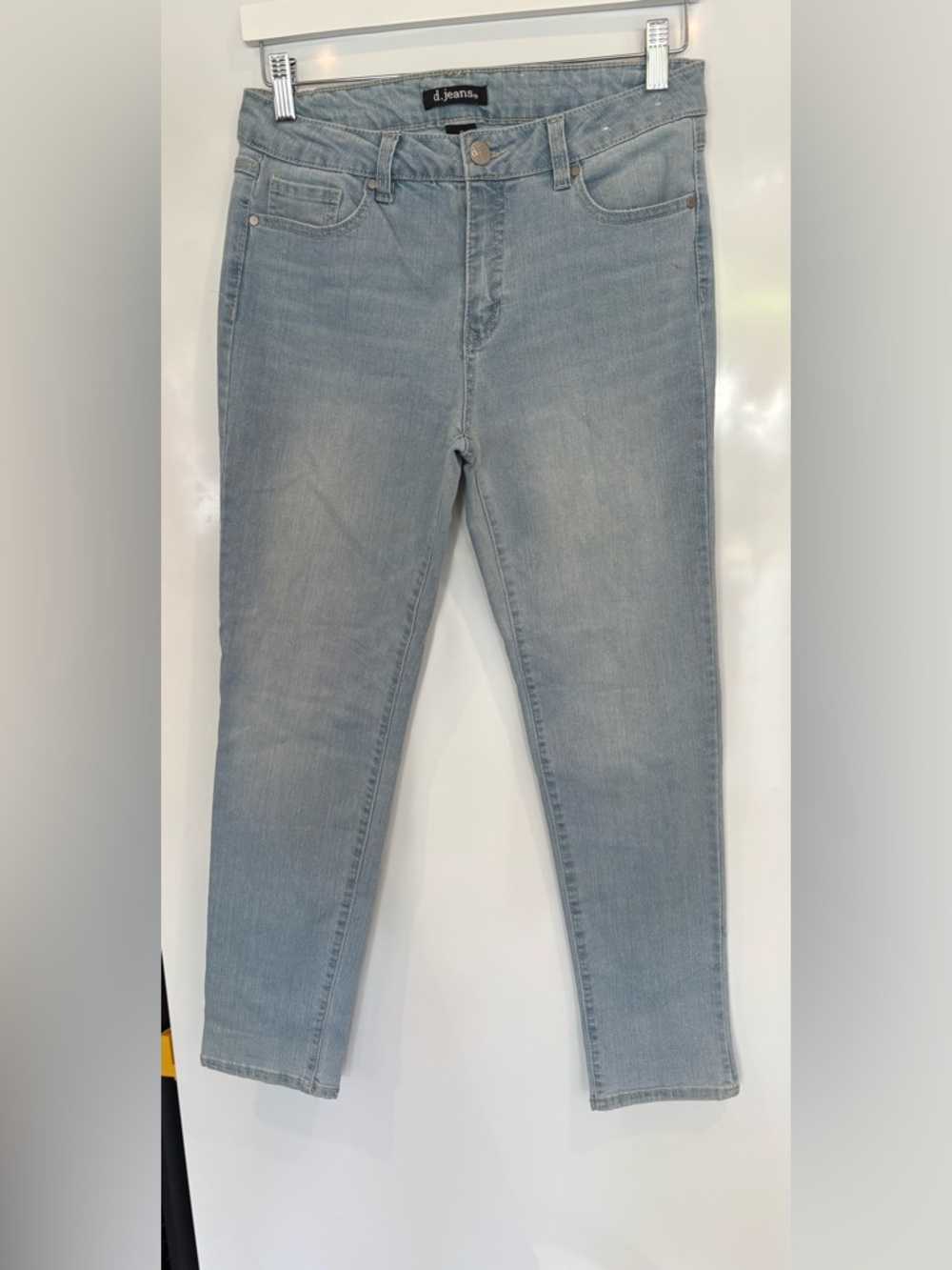 NWOT D JEANS SKINNY LIGHT WASH DENIM SIZE 6